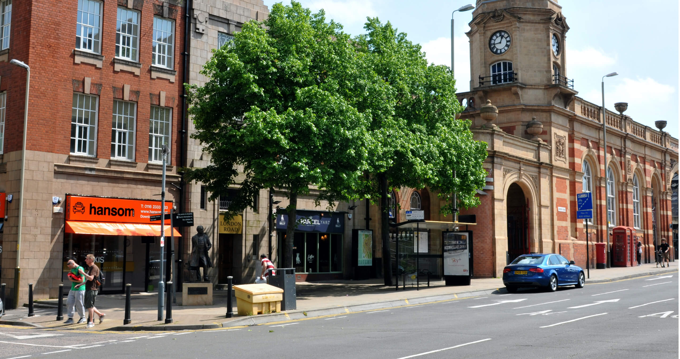 Hansom Taxi located next to Leicester City Train Station.