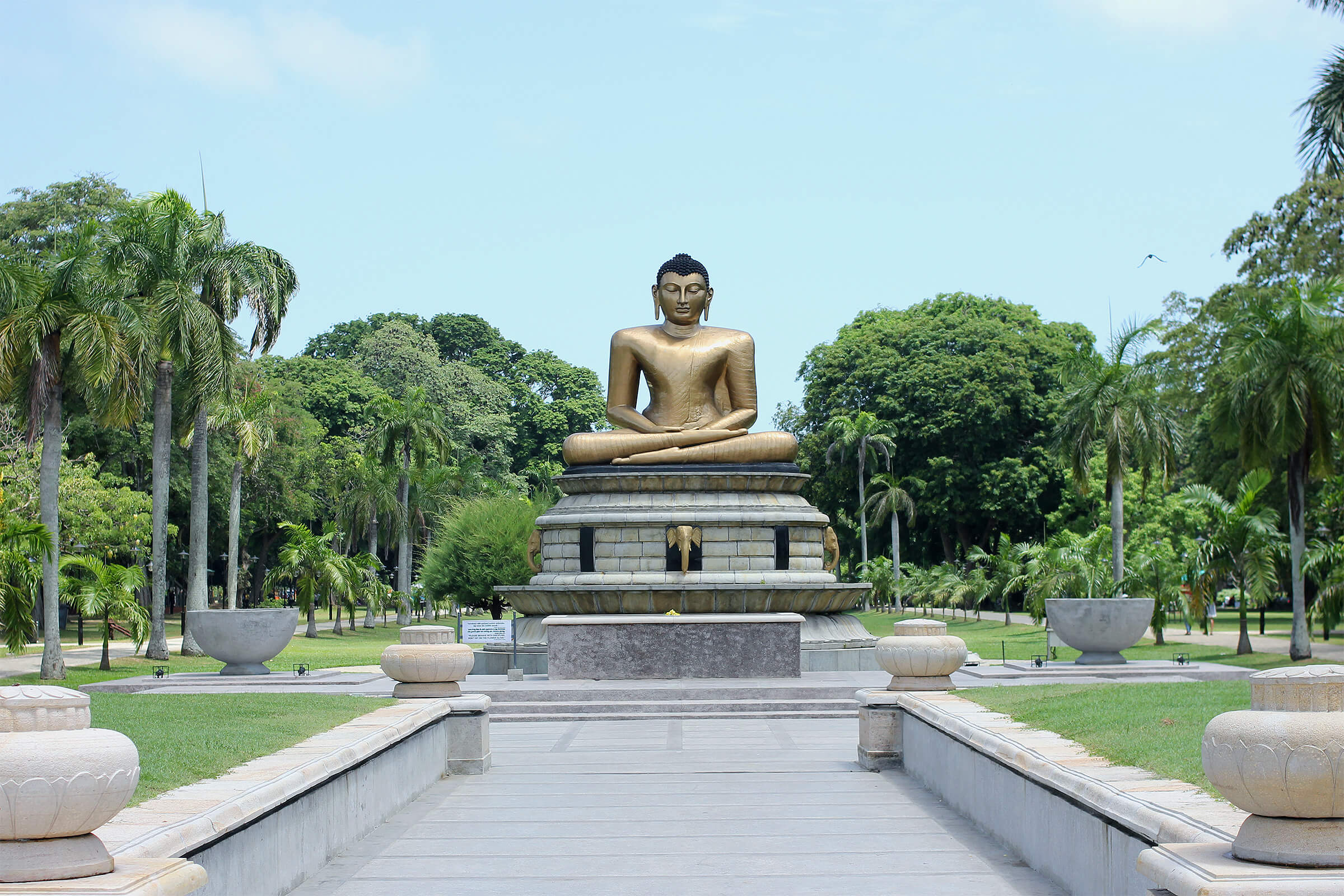 Sri Lanka gold buddha